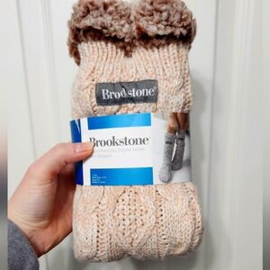 Brookstone Fuzzy socks